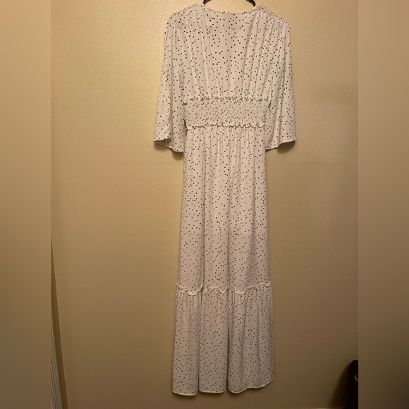 3/$10 Size M white with black polka dots long flowing dress - Picture 3 of 3